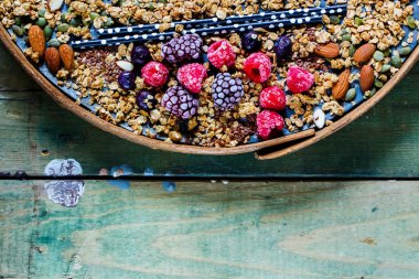 Güler yüzlü için sağlıklı malzemelerle