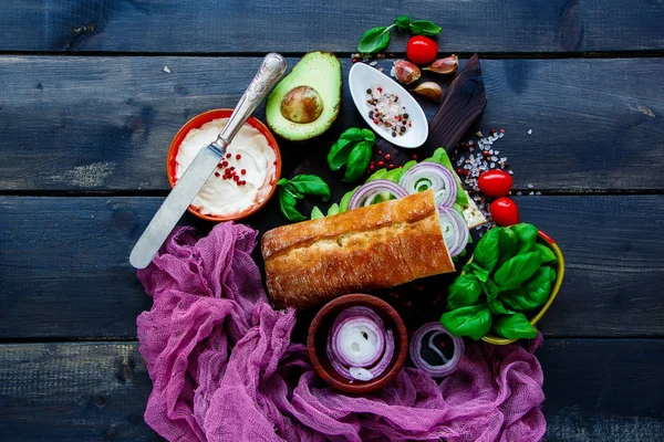 Вкусный вегетарианский сэндвич — стоковое фото