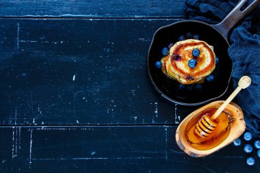 Yabanmersinli ev yapımı krep.