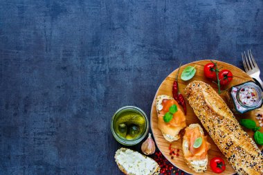 Lezzetli somon sandviç