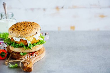sağlıklı vejetaryen burger