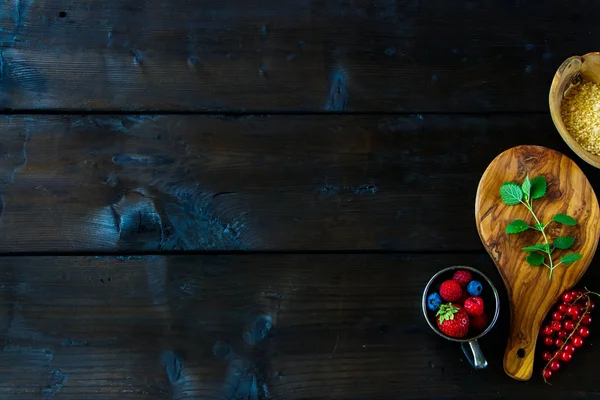 Berry reçel için malzemeler