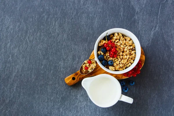 Café da manhã com granola — Fotografia de Stock