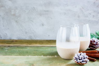 Geleneksel kış eggnogu