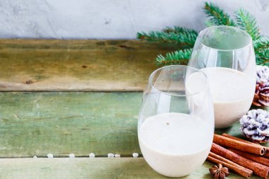 Geleneksel kış eggnogu