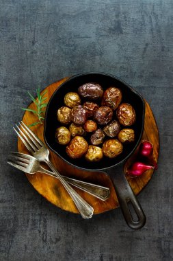 Kızarmış bebek patates