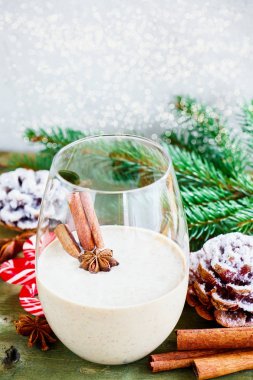 Geleneksel kış eggnogu