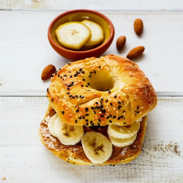 Toast with almond butter — Stock Photo, Image