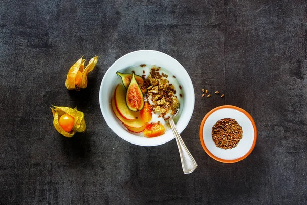 Házi joghurt, granola — Stock Fotó