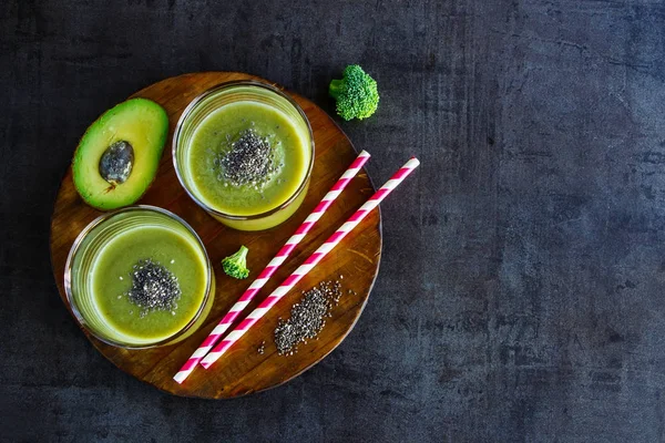 Fresh green smoothie — Stock Photo, Image