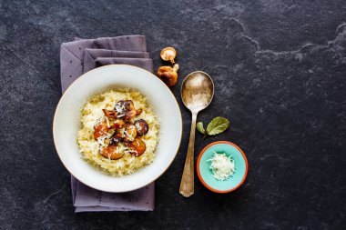 mantarlı risotto