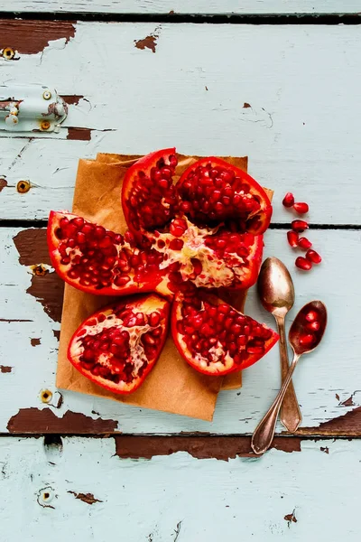 Ripe pomegranate in plate — 스톡 사진