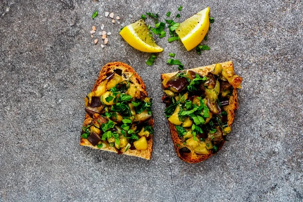 Roasted Warm Aubergine Salad Grilled Bread Close — Stock Photo, Image