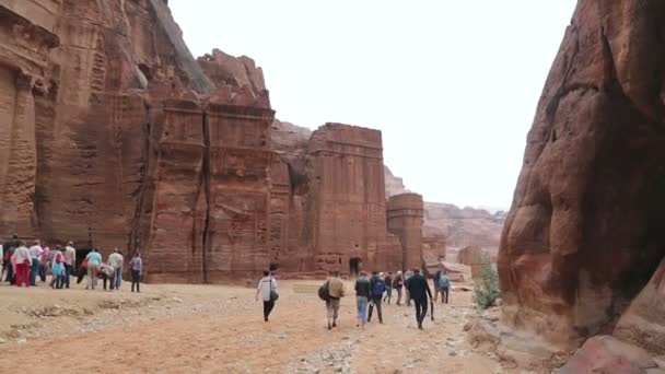 Utsikt över staden Petra i Jordanien — Stockvideo