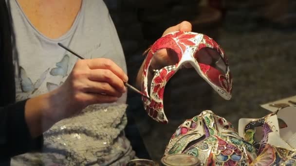 The painting of the Venetian mask. Close-up. — Stock Video