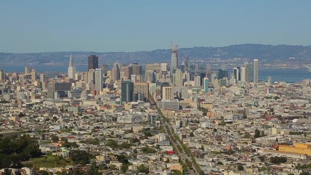 Πανόραμα υψηλής γωνία πάνω από το κέντρο του Σαν Φρανσίσκο — Αρχείο Βίντεο
