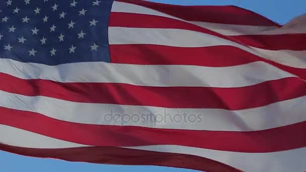 Közelkép az amerikai zászló integet. — Stock videók