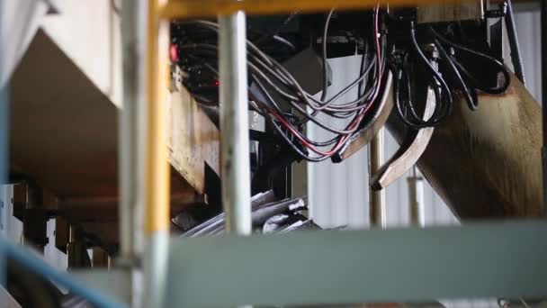 Machine pour la production de bouteilles en verre 