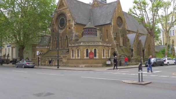 Oude kathedraal in het centrum van Londen. — Stockvideo