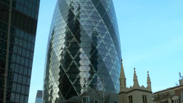 Gherkin Commercial Skyscraper In London — 图库视频影像