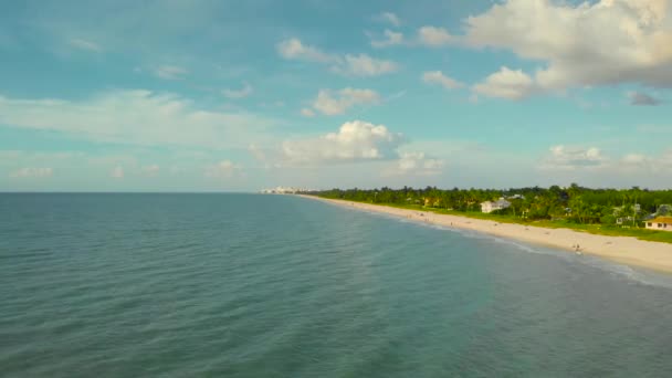 Napoli, Florida è una città turistica negli Stati Uniti . — Video Stock