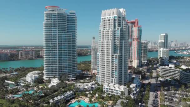 Hava manzaralı South Pointe Sahili, Miami, Florida, 4k — Stok video