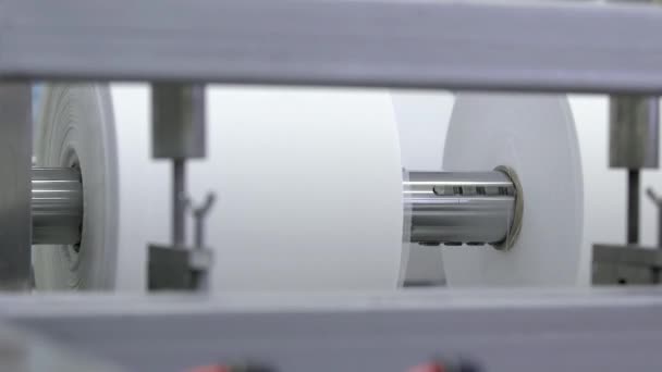 Roll of gauze for medical clothes. Production — Stock Video