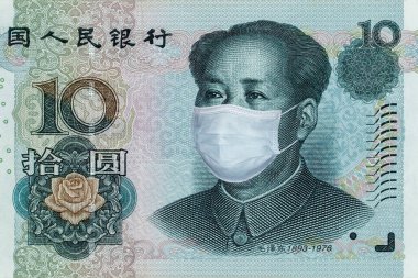 Çin 'de COVID-19 Coronavirüs. Tıbbi maskeli Mao Zedong ile 10 Yuan banknot. Küresel mali ve ekonomik kriz Çin 'i etkiledi. Çin parası, koronavirüs konsepti. Gerçekçi kurgu.