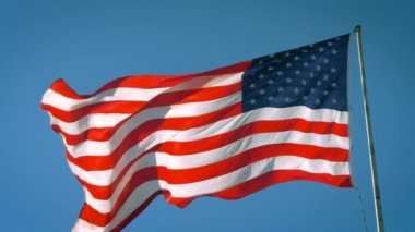 Amerikan Bayrağı Ağır Çekim Dalgalanması, Video Kapatma