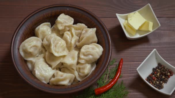 Dumplings - Russian national dish. Ready to eat. — Stock Video