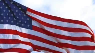 Rüzgarda dalgalanan Amerikan bayrağının videosu, 4K