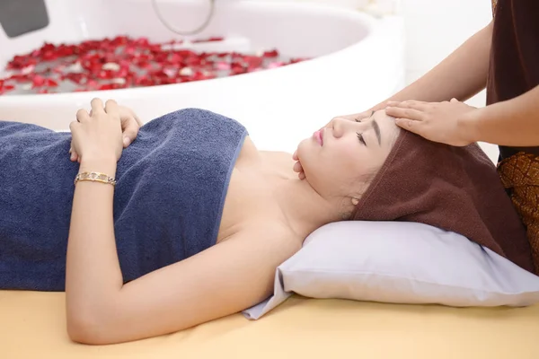 Massaggi Spa Massaggio Tailandese Spa Cura Della Pelle Bellezza — Foto Stock