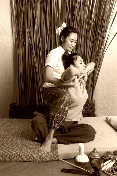 Spa and massage : Thai massage and spa for healing and relaxatio