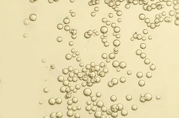 Kırmızı hava kabarcıkları