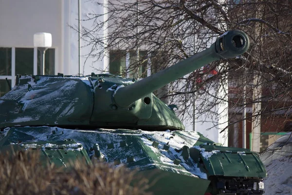 Rusya, Arkhangelsk, 20 Şubat 2020, Tank IS3 tankı askeri zaferin sembolü.