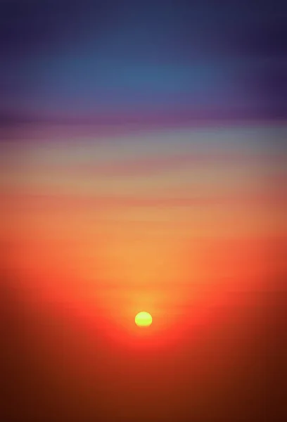 Schöner Sonnenuntergang Auf Buntem Himmelshintergrund — Stockfoto