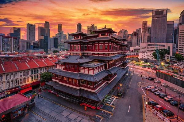 Çin Singapur Şehrinde Güneş Doğarken Buda Dişi Kalıntısı Tapınağı — Stok fotoğraf