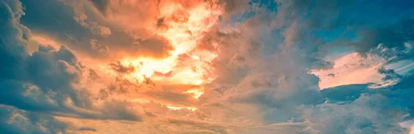 Die Skyline Von Hongkong Bei Sonnenaufgang Vom Hafen Aus — Stockfoto