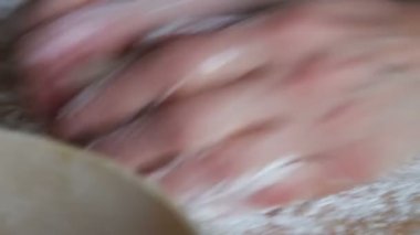 Kadın ev yapımı Daugh Kneads