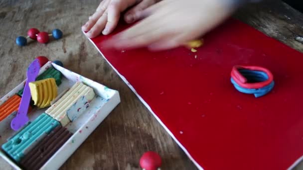 Esculturas de plastilina — Vídeo de stock