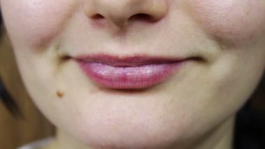 kız için dudak Balsam alkış