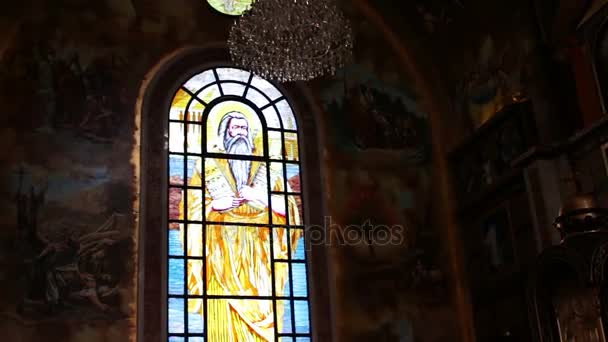 Sharm el-Sheikh, Egypten - 30 November 2016: insidan av kyrkan i Sharm El Sheikh — Stockvideo