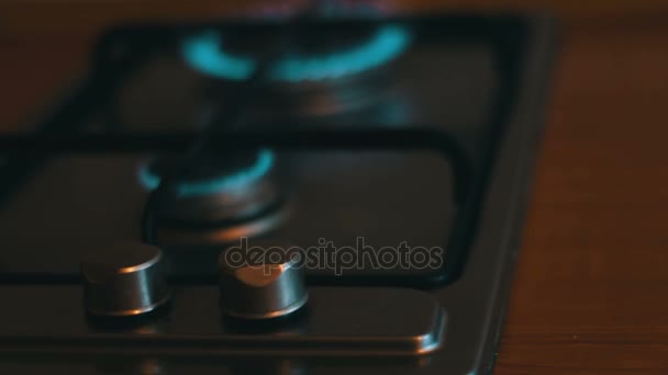 Burning blue flames of a gas stove — Stock Video