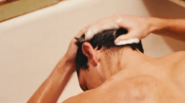 Su sıçrama vurmanın mans