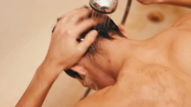 Su sıçrama vurmanın mans