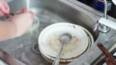 Mutfakta bulaşık