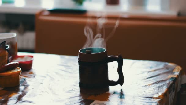 Vapor de una taza de la mañana — Vídeos de Stock