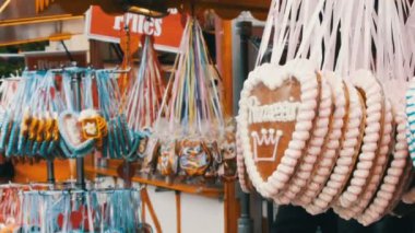 17 Eylül 2017 - Almanya: En büyük bira Festivali. Oktoberfest.World Bira Festivali, Thhereinvese, Bavyera renkli gingerbread Kalpler