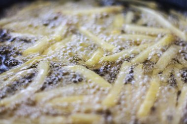 , Zeytin yağı tavada kızartma patates cips