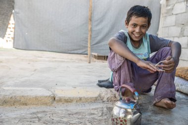 insanların gayri resmi mülteci kampında